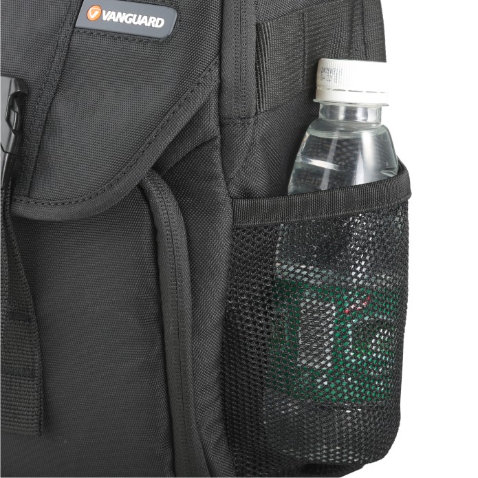 Vanguard ZIIN 37 Backpack, Black