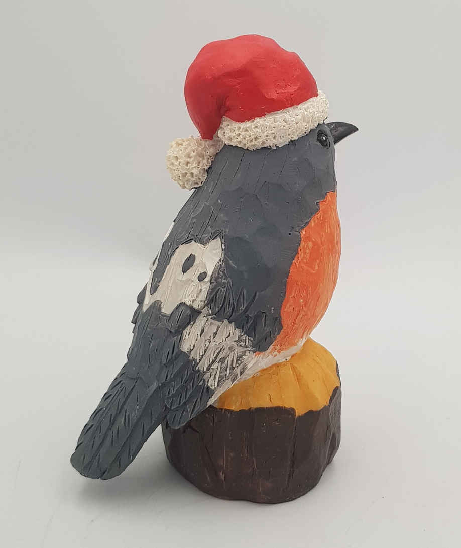 Snow White Polyresin Robin 