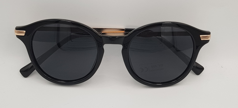 Lux Lenses UK SunGlasses Model 52451 Black Gold Round Plastic