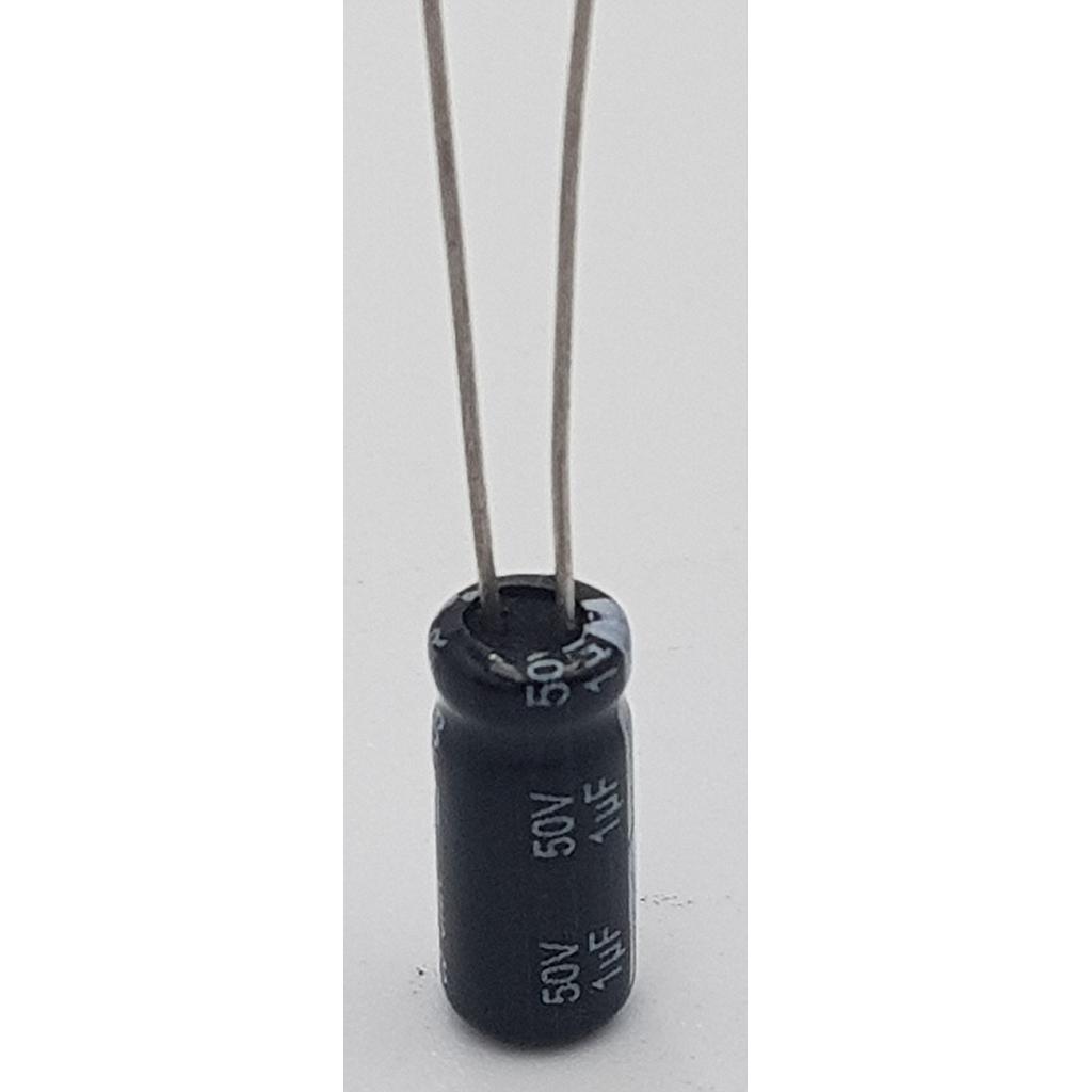 Pack of 50  Etopmay New Capacitors Aluminum Electrolytic 1µF 50V D5 L11mm 105C 